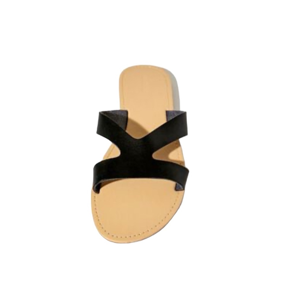 Forever 21 Flat Black & Tan Sandals